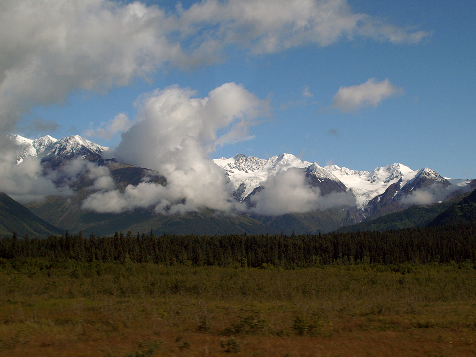 mountainsInAlaska